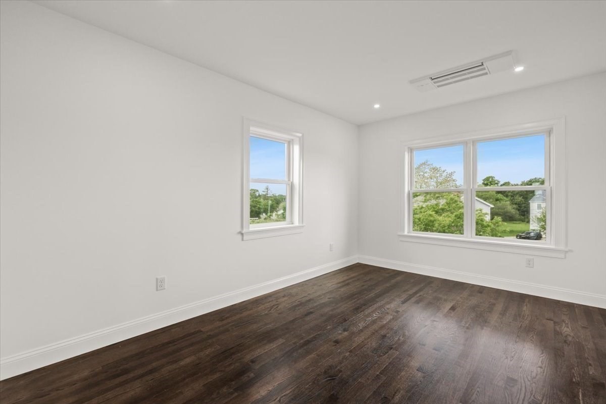 153 Edgewater Drive Property Photo 30