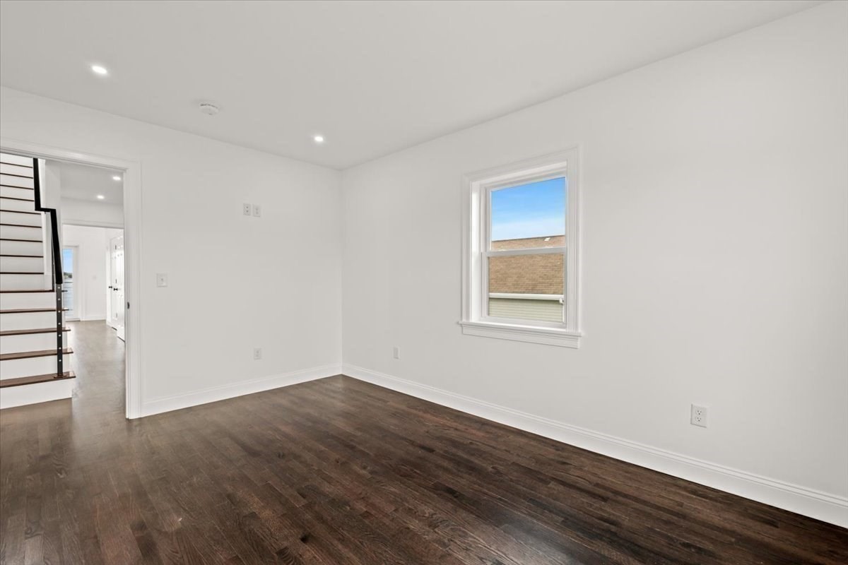153 Edgewater Drive Property Photo 33