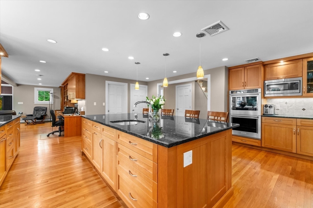 22 Tanglewood Road Property Photo 5