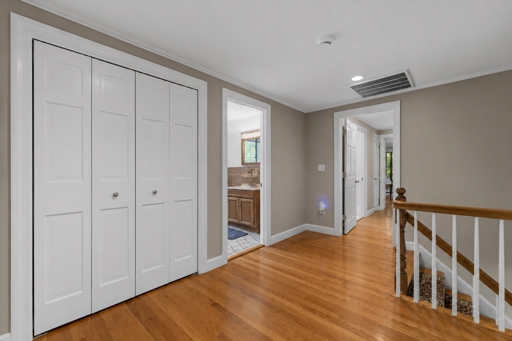 22 Tanglewood Road Property Photo 16