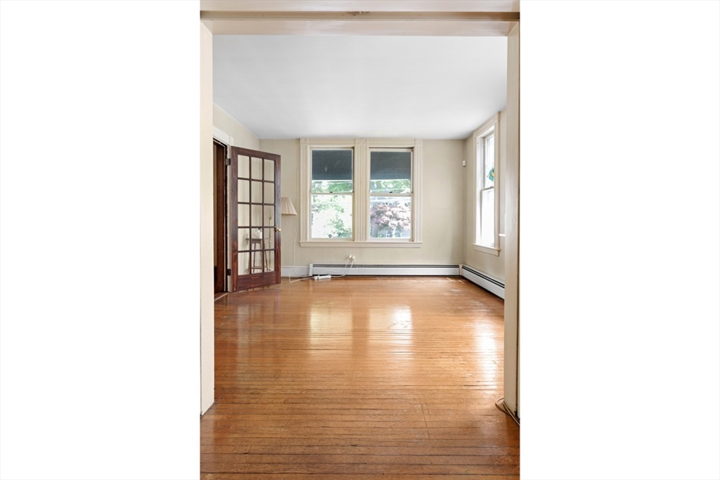 20 Riverview Ave Property Photo 10