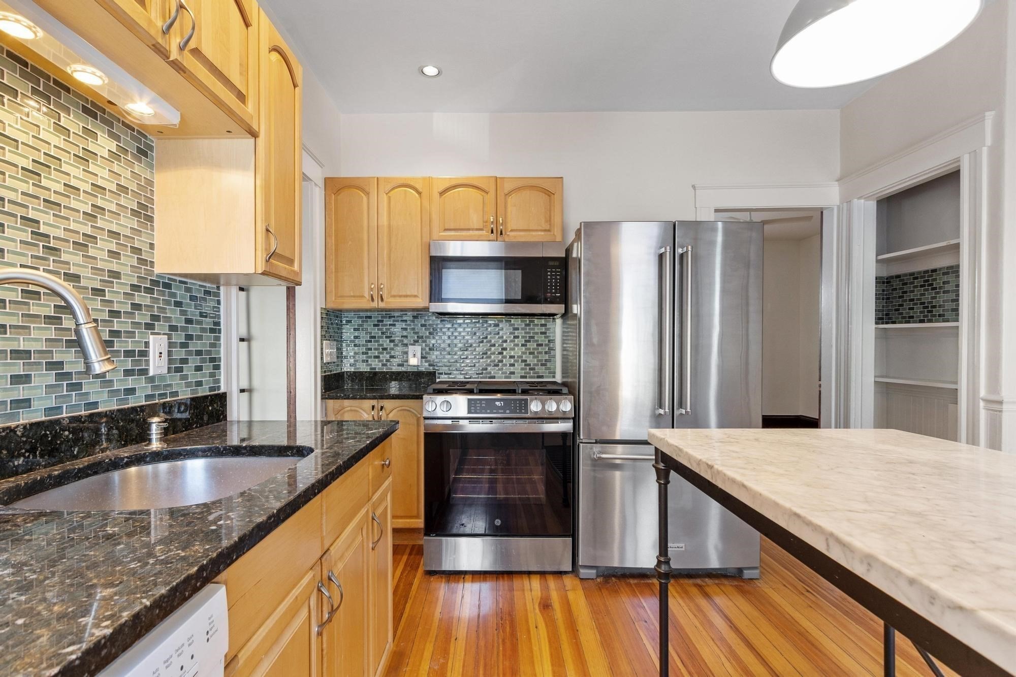 20 George St # 1 Property Photo 4