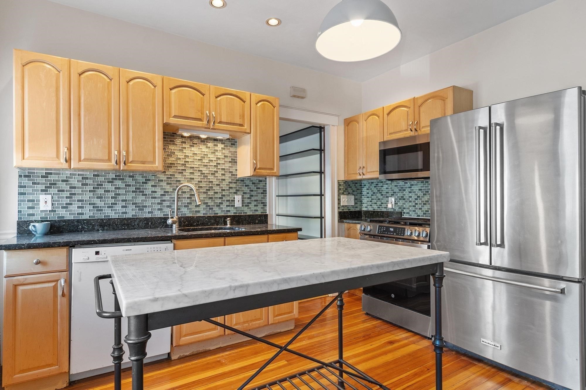 20 George St # 1 Property Photo 11