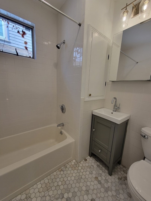 57 Sydney Street # 2 Property Photo 9