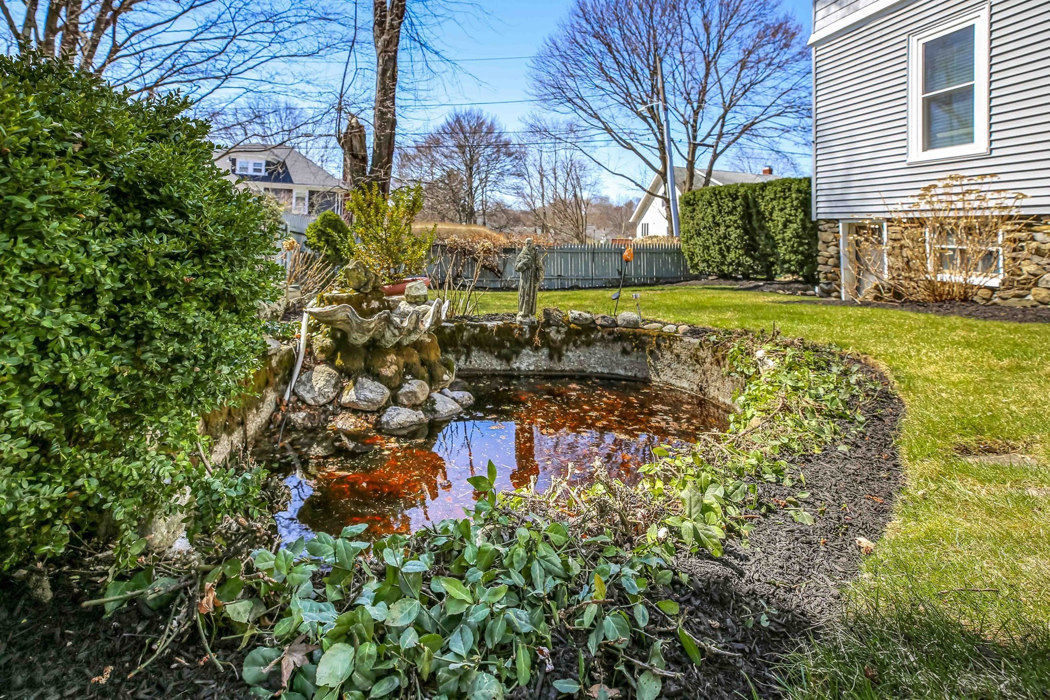 1 Ashmore Road Property Photo 6