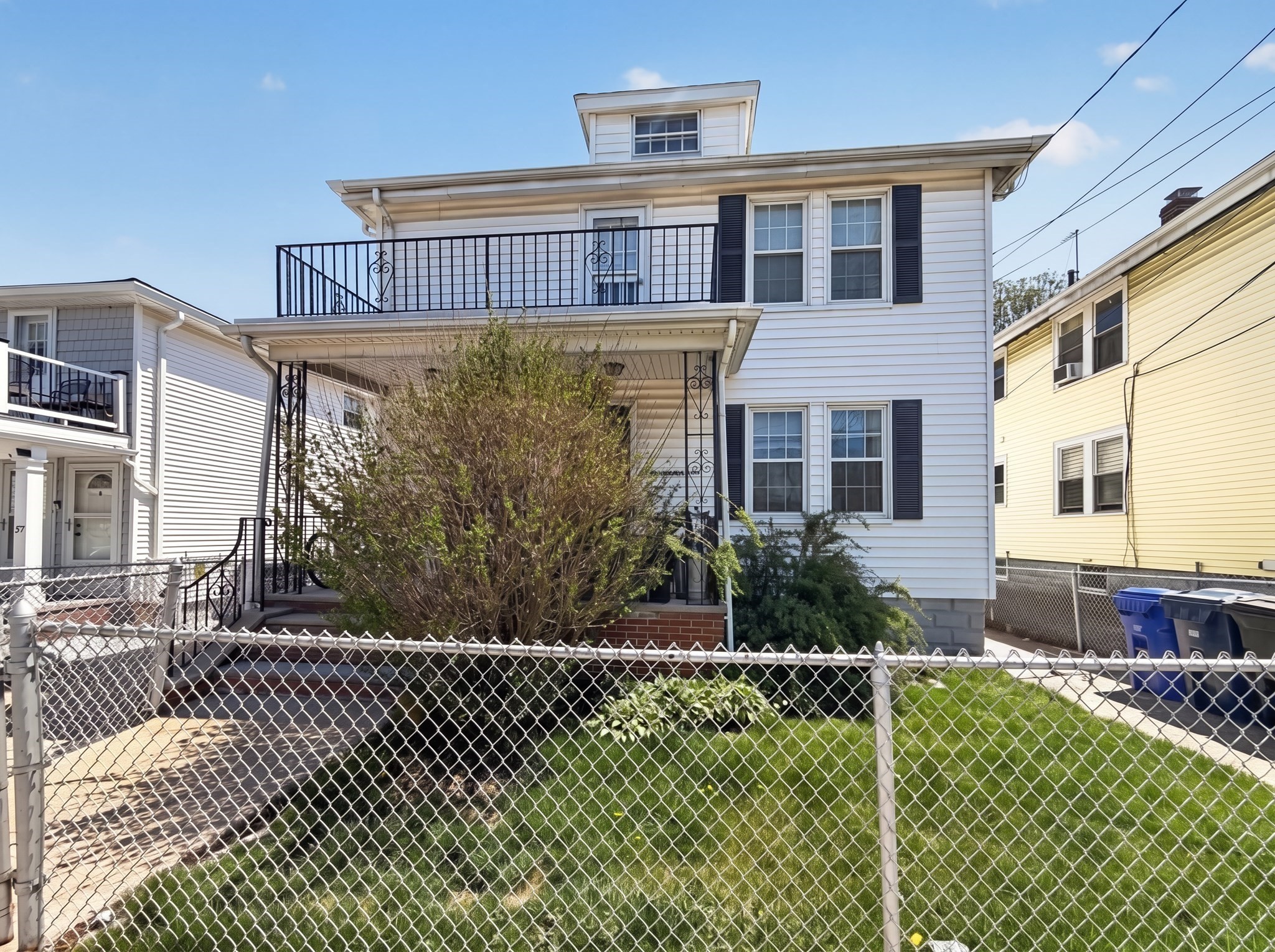 51-53 S Waverly St Property Photo 2