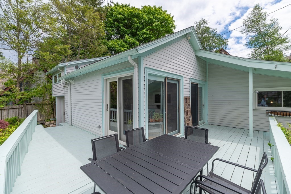 7 Lighthouse Way Property Photo 9