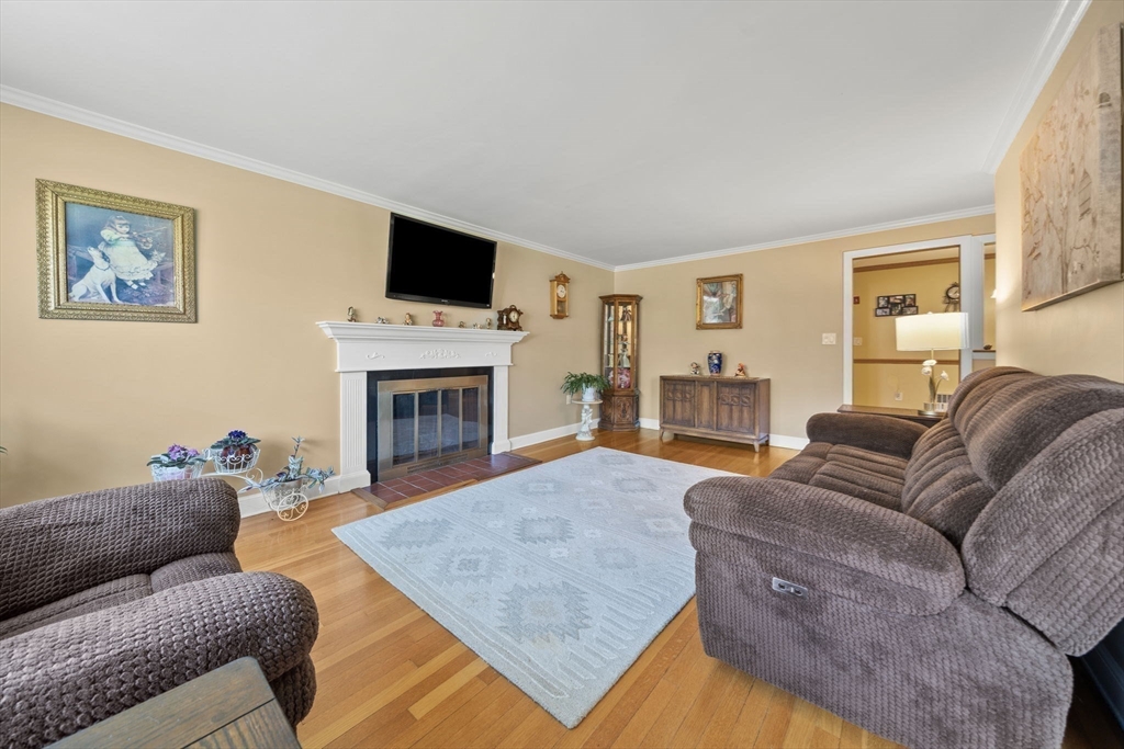 36 Ellis Street Property Photo 4