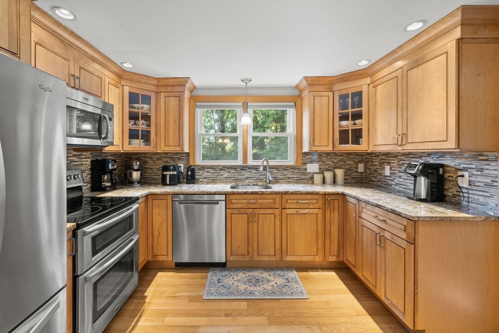 36 Ellis Street Property Photo 6