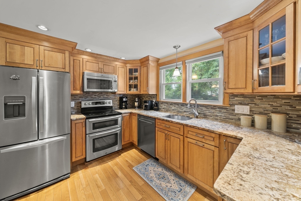 36 Ellis Street Property Photo 8