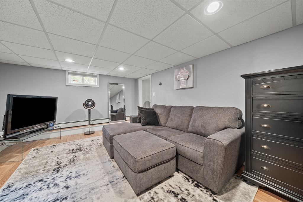 36 Ellis Street Property Photo 25