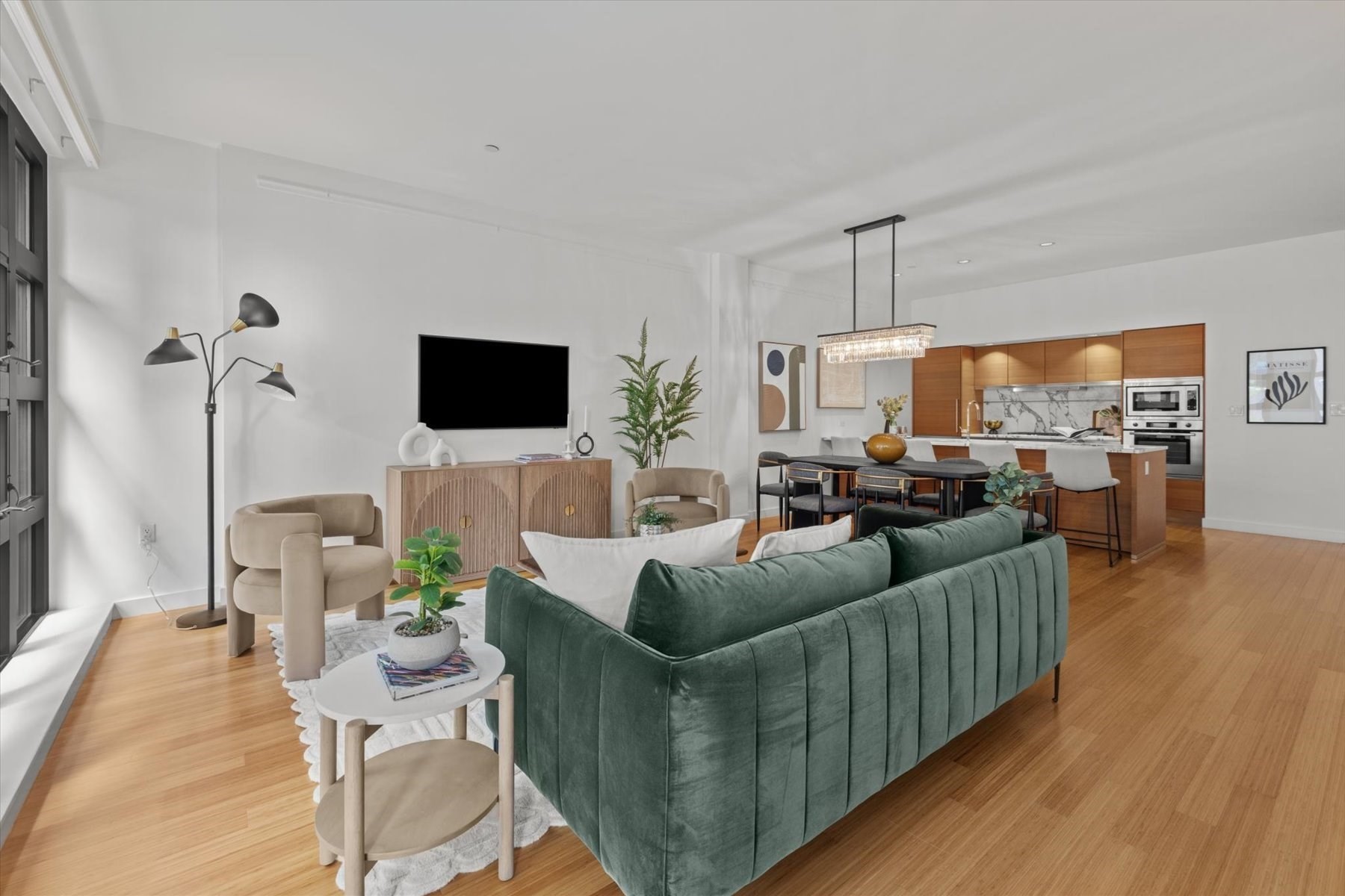 7 Warren # 6 Property Photo 6
