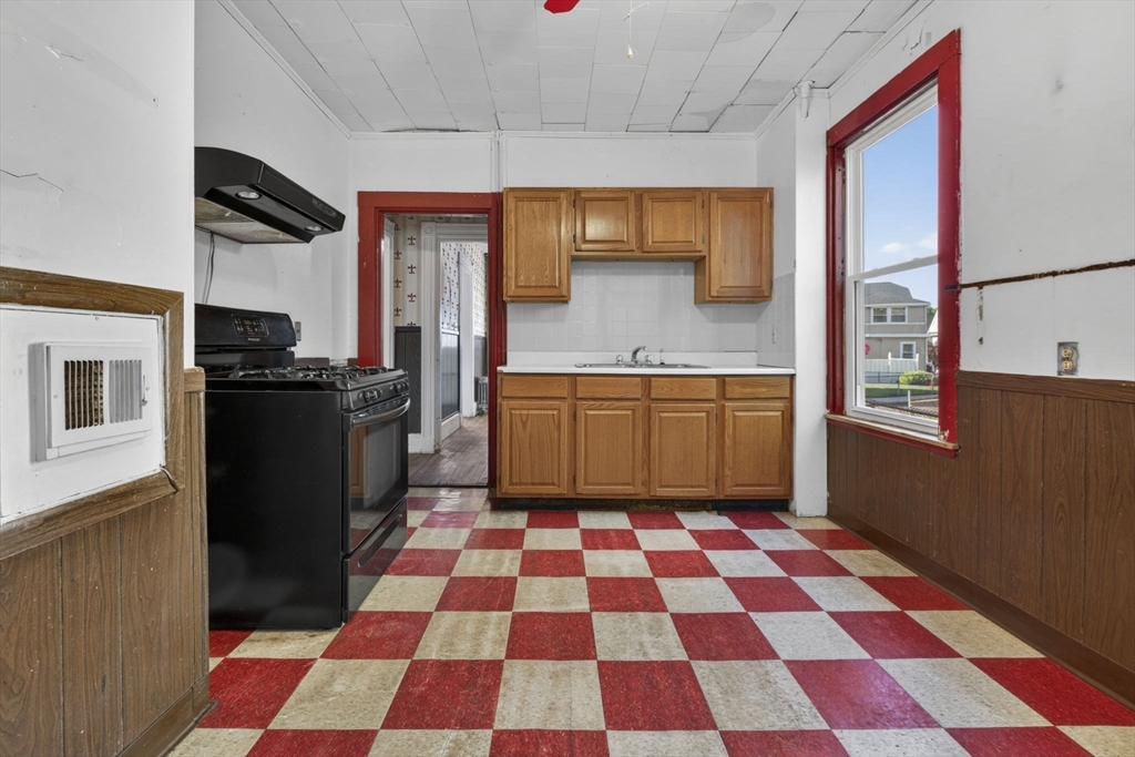 10 Waterlow St Property Photo 7