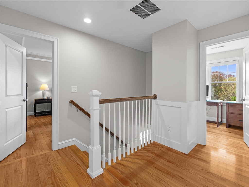 14 Spring St Property Photo 19