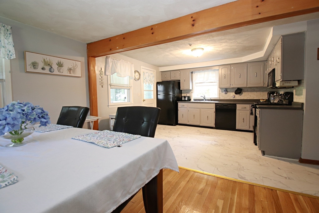 19 Juliette Rd. Property Photo 6