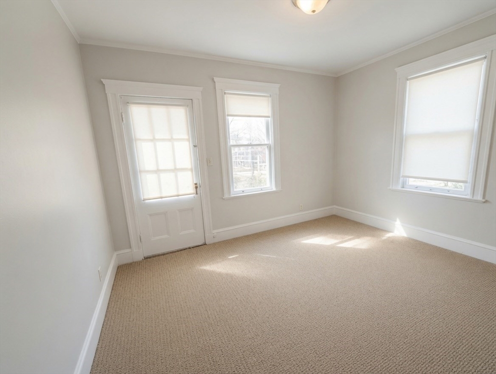 113 Oliver St # 2 Property Photo 6