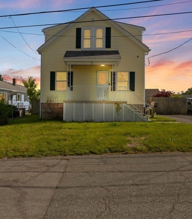 43 Tucker St Property Photo 1