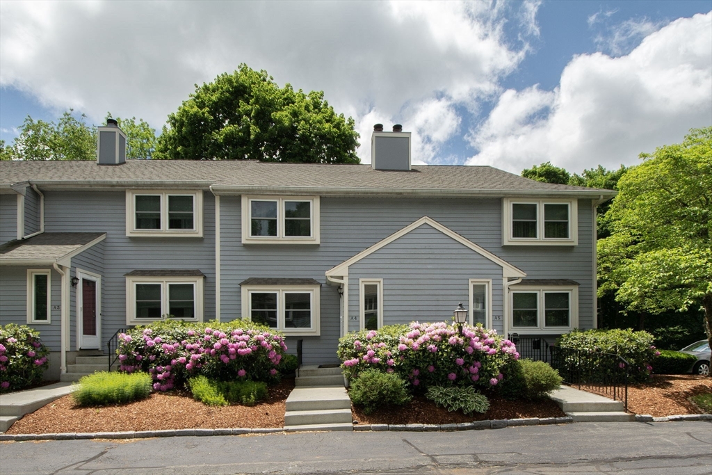 20 Cleverly St # A4 Property Photo 1