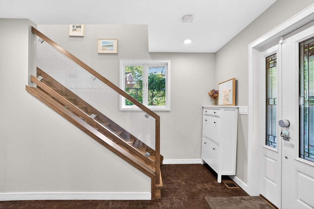 142 Edinboro St Property Photo 18