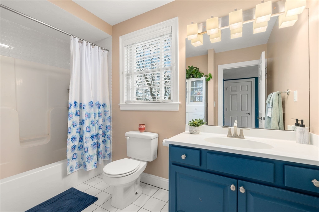 4d Forge Pond # D Property Photo 20