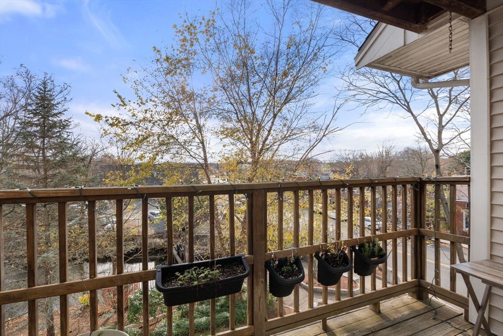 4d Forge Pond # D Property Photo 25