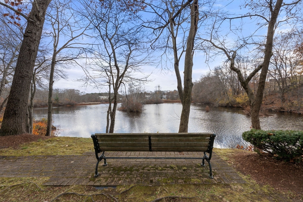 4d Forge Pond # D Property Photo 31
