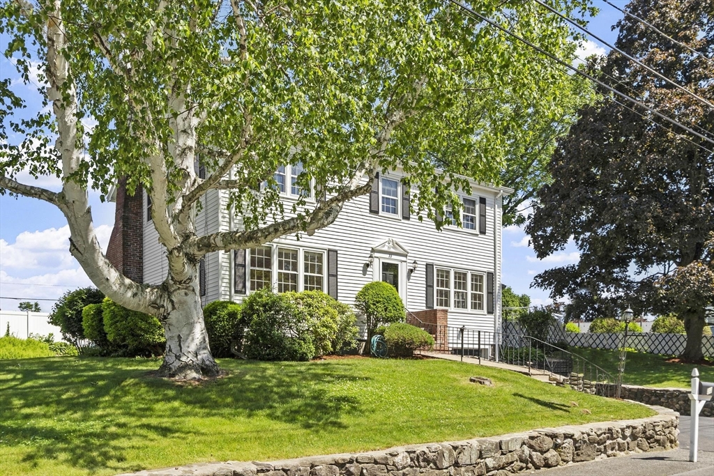 33 Kane Dr Property Photo 1