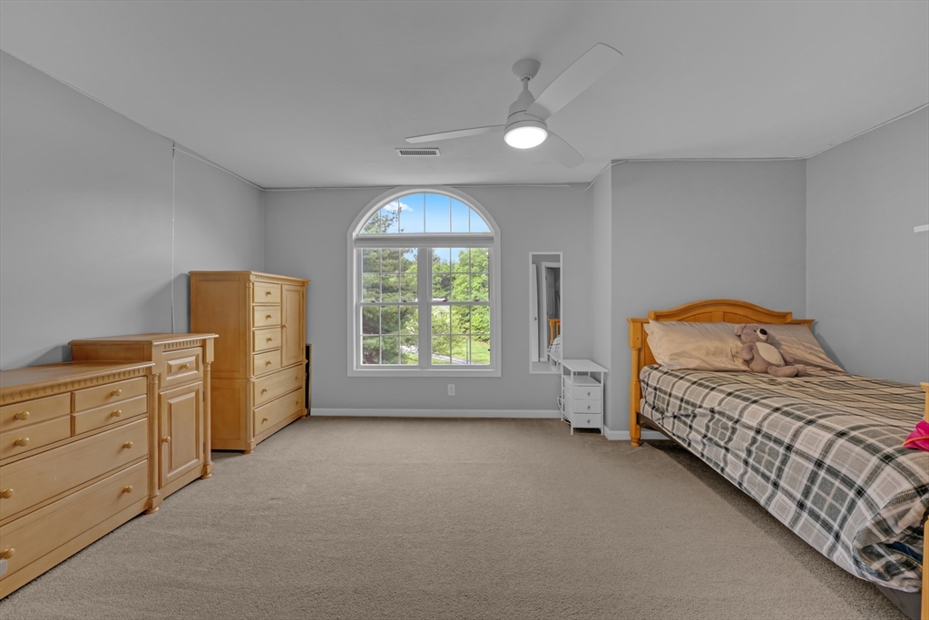16 Lindsey Ln Property Photo 25