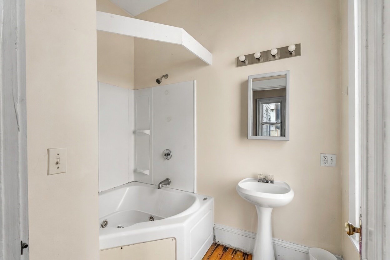 20-22 Highgate St Property Photo 23
