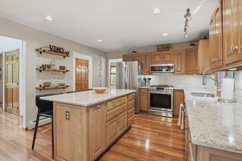 775 East Hill Road Property Photo 14