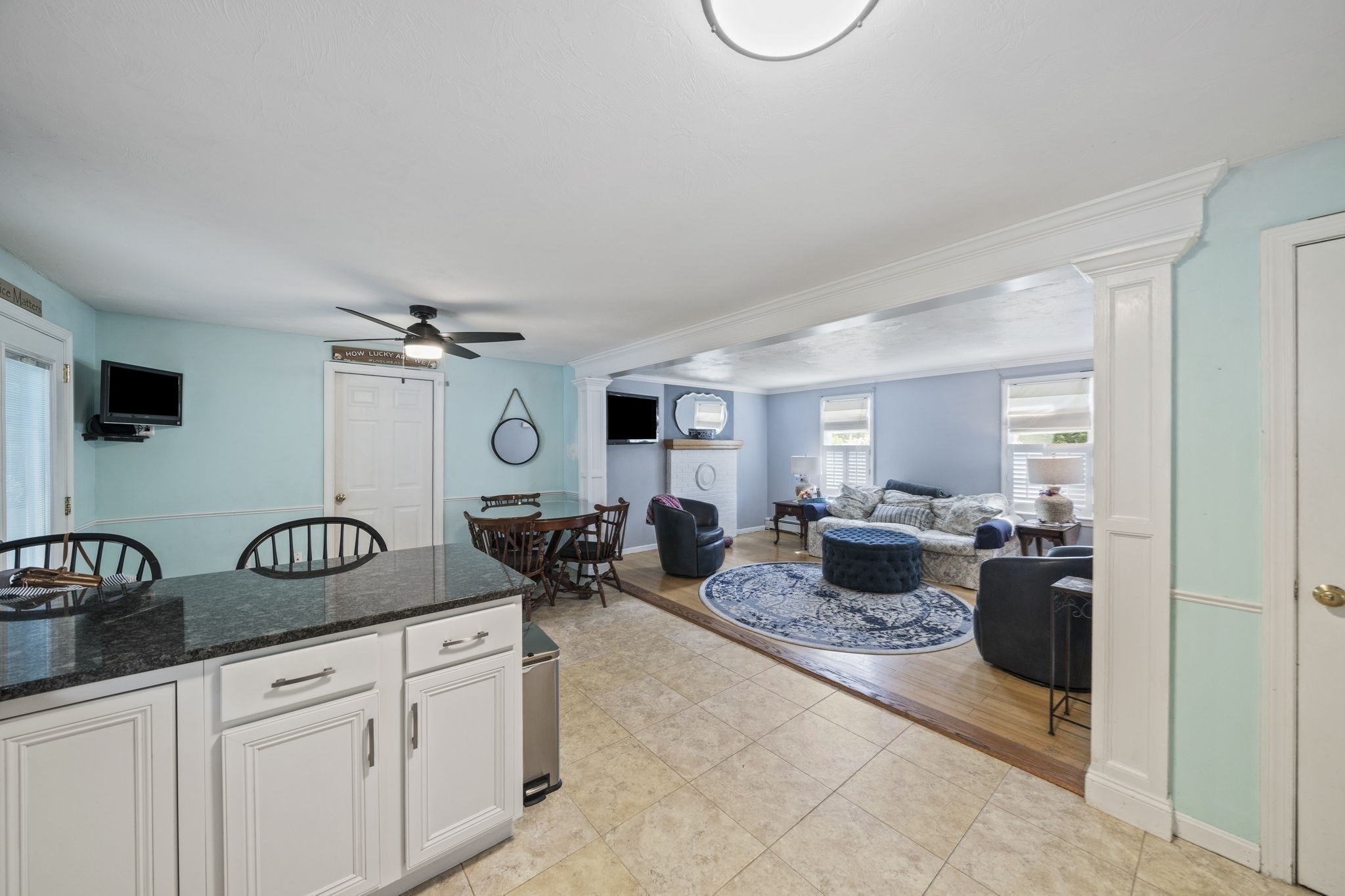 6 Country Way Property Photo 10