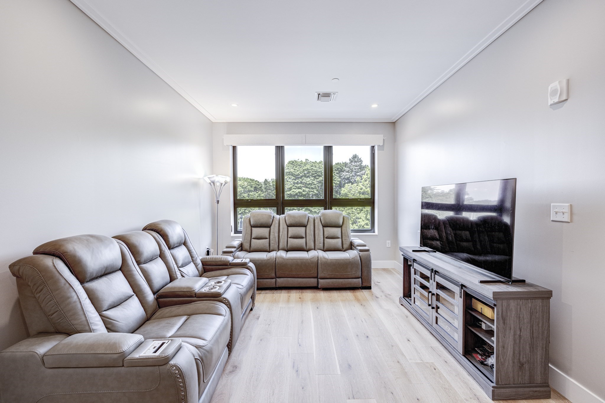 70 Leo Birmingham Parkway # 304 Property Photo 26