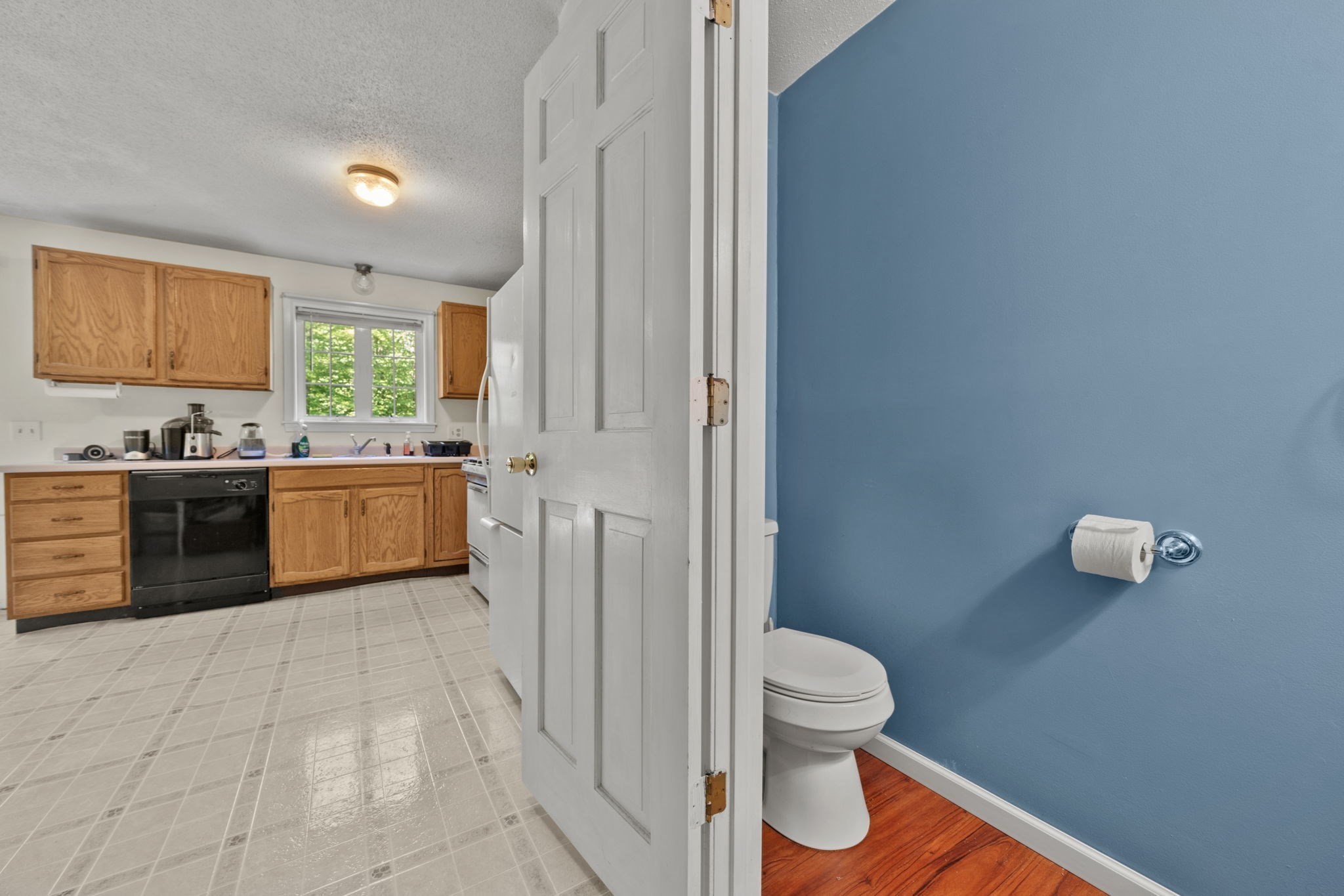 577-579 Old Greenwich Plains Rd. Property Photo 9