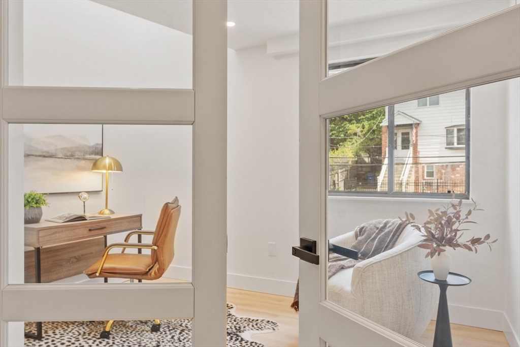 286 Fenno St # 5 Property Photo 8