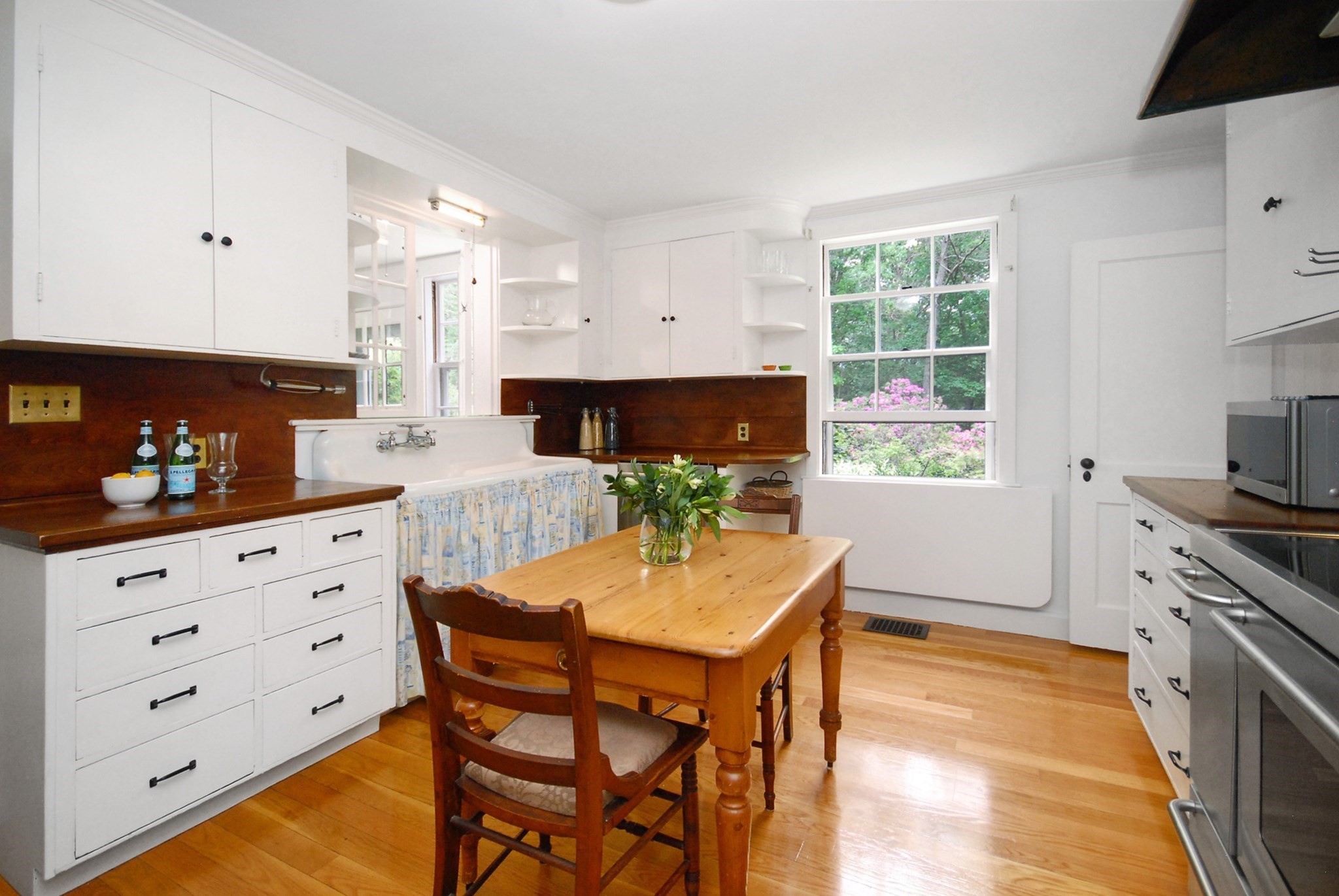 96 Lexington Road Property Photo 17