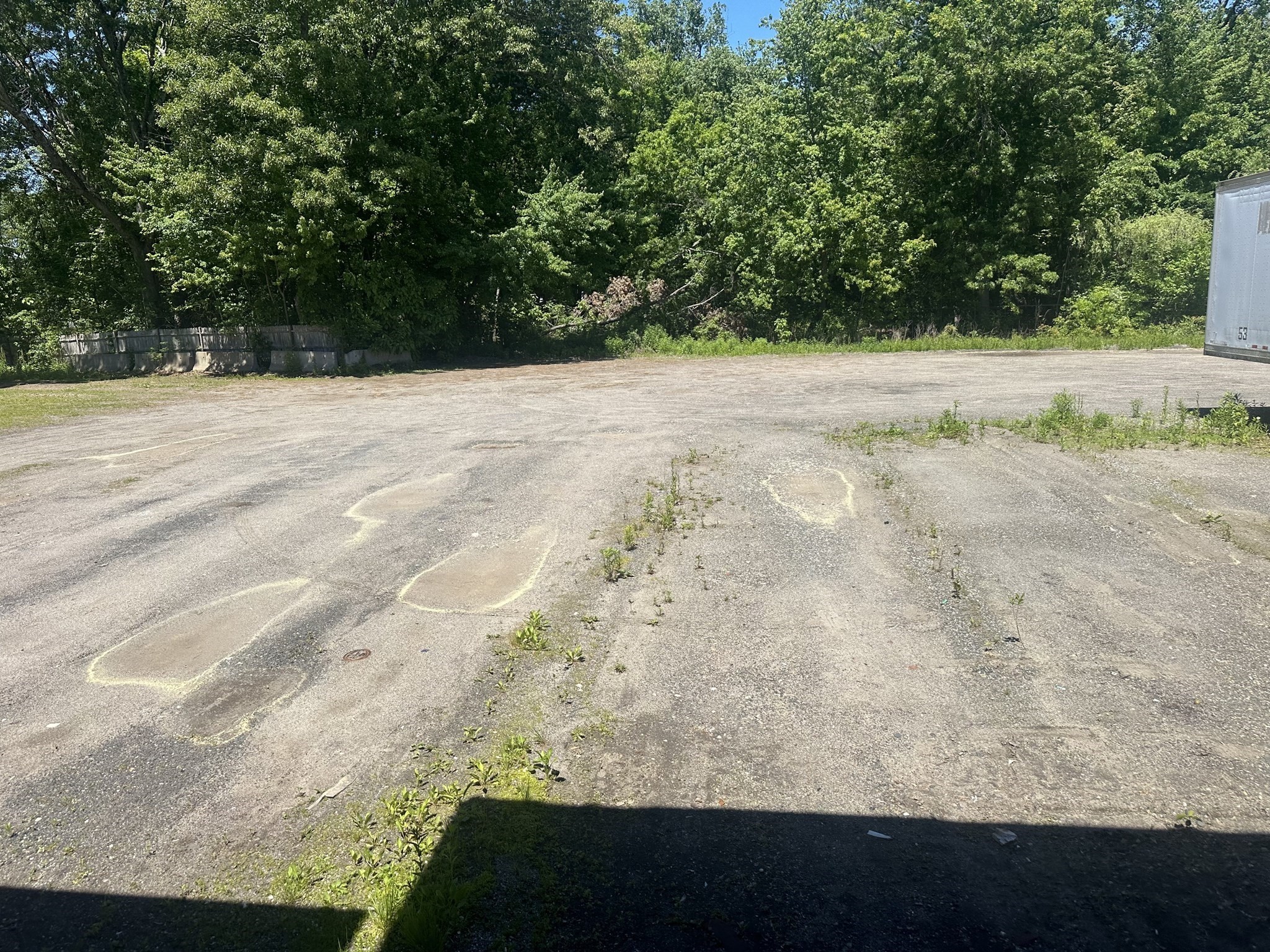 1872 Boston Rd Property Photo 12