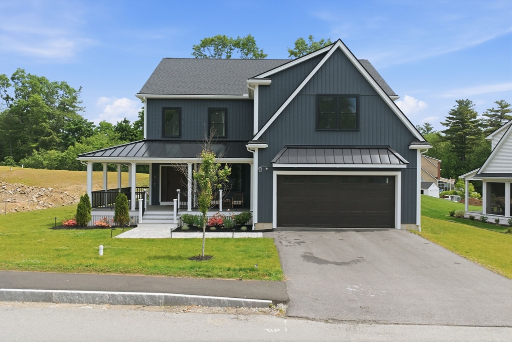 10 Darby Ln Property Photo 1
