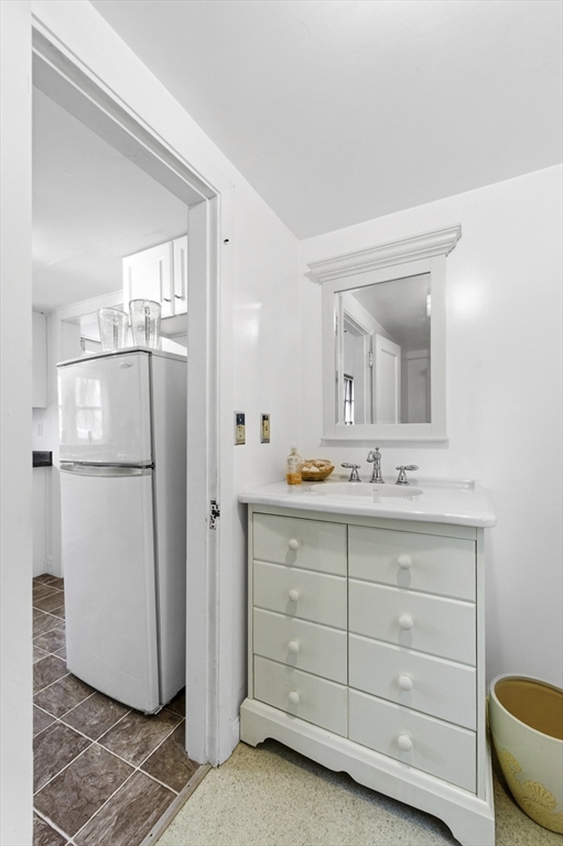 4 Toomey Lane # 4 Property Photo 10