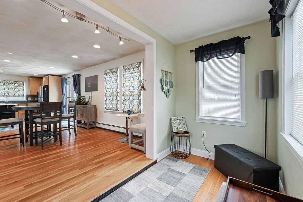 17 Juliette St Property Photo 12