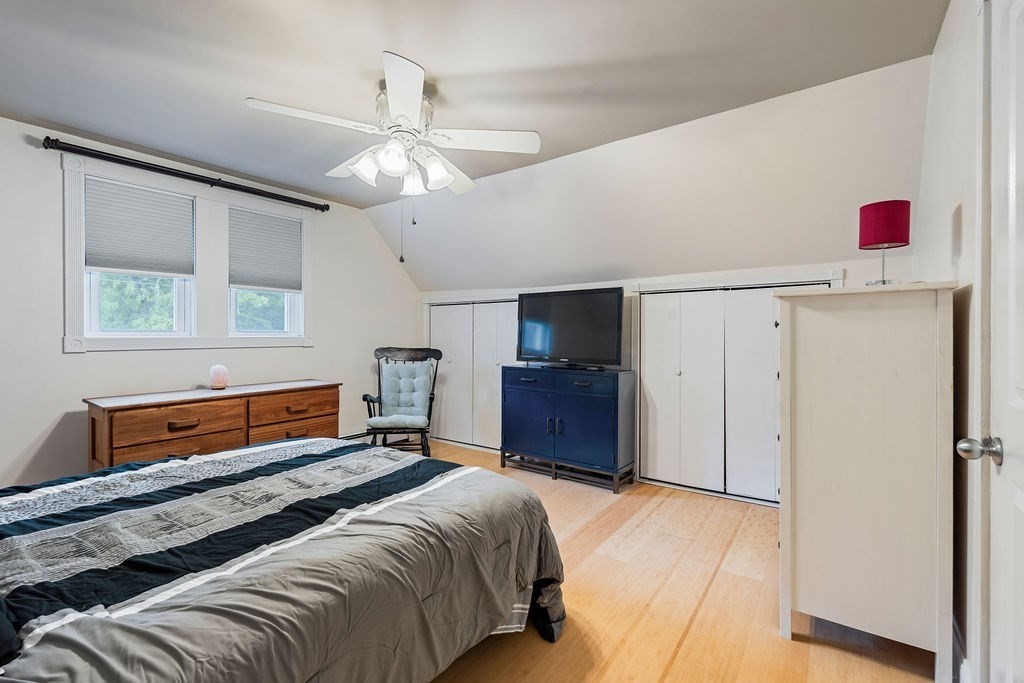 17 Juliette St Property Photo 18