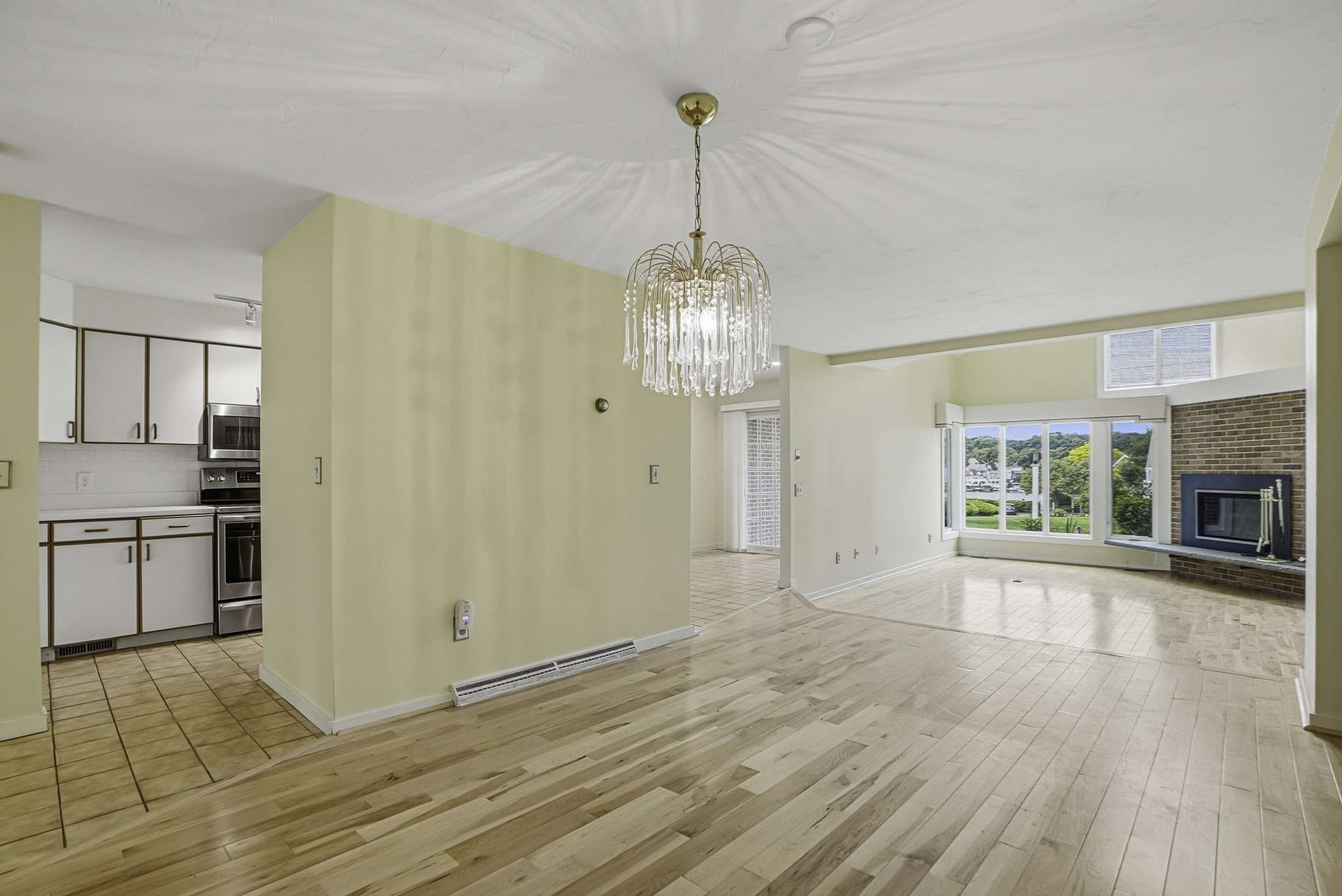 74 S Quinsigamond Ave # 2 Property Photo 18