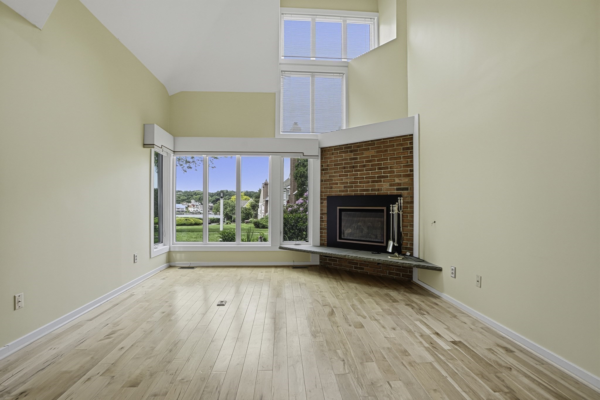 74 S Quinsigamond Ave # 2 Property Photo 20