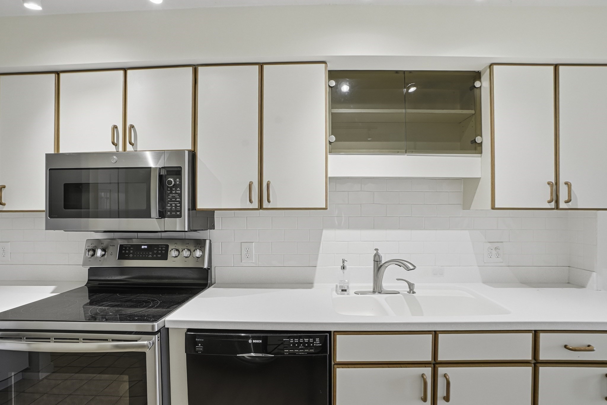 74 S Quinsigamond Ave # 2 Property Photo 27