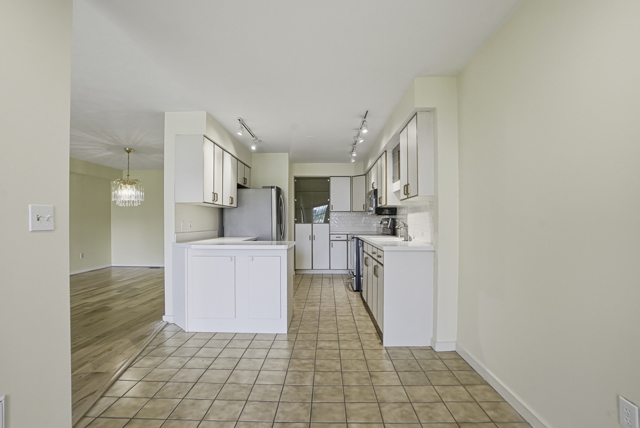 74 S Quinsigamond Ave # 2 Property Photo 32