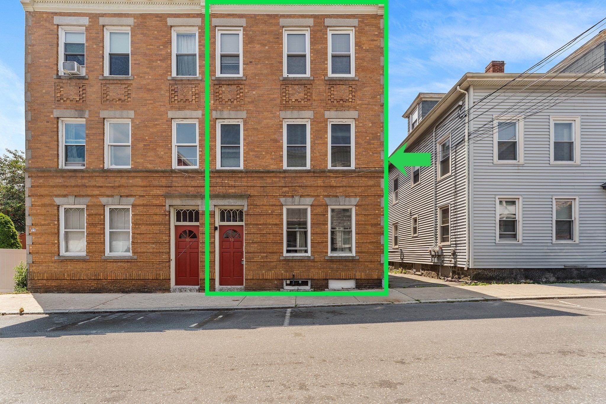 16 Leavitt St # 2 Property Photo 1