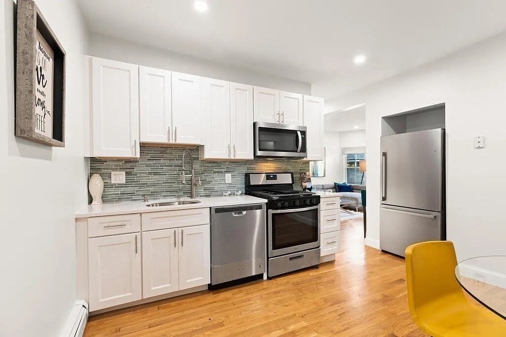 101 Brent St # 3 Property Photo 6