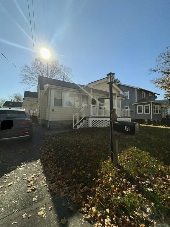 18 Vesey Rd Property Photo 1