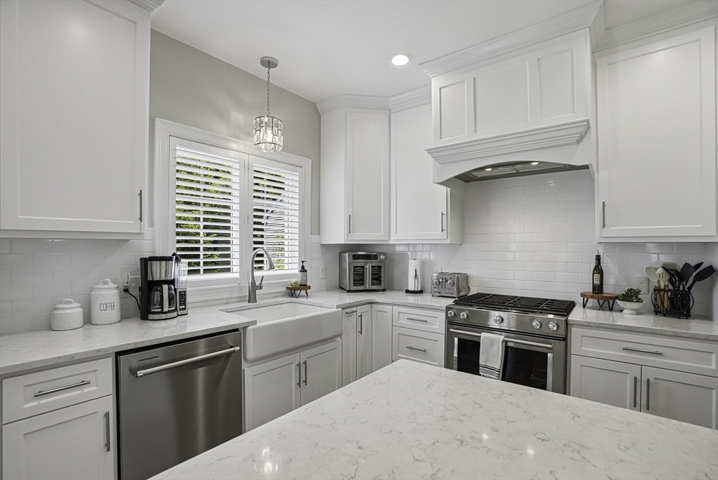 7 Cain Cir # 7 Property Photo 6