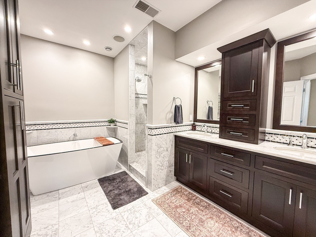 47 Tilden Commons Dr. # 47 Property Photo 18
