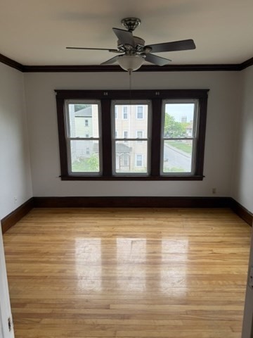 49 Catharine St # B Property Photo 7
